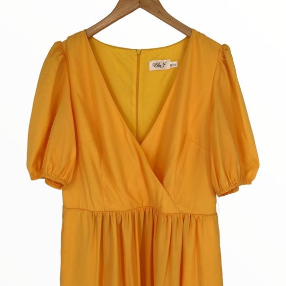 Eliza J Surplice Neck Puff Sleeve Fit & Flare Dress Yellow size 12 NWT - Picture 4 of 13